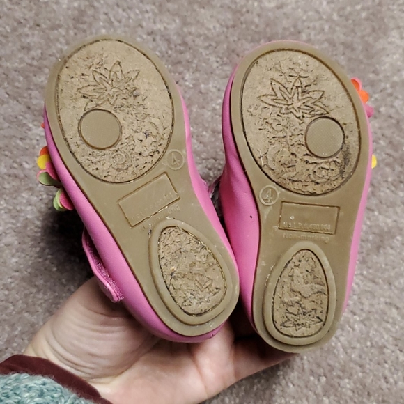 Baby shoes - Picture 3 of 3